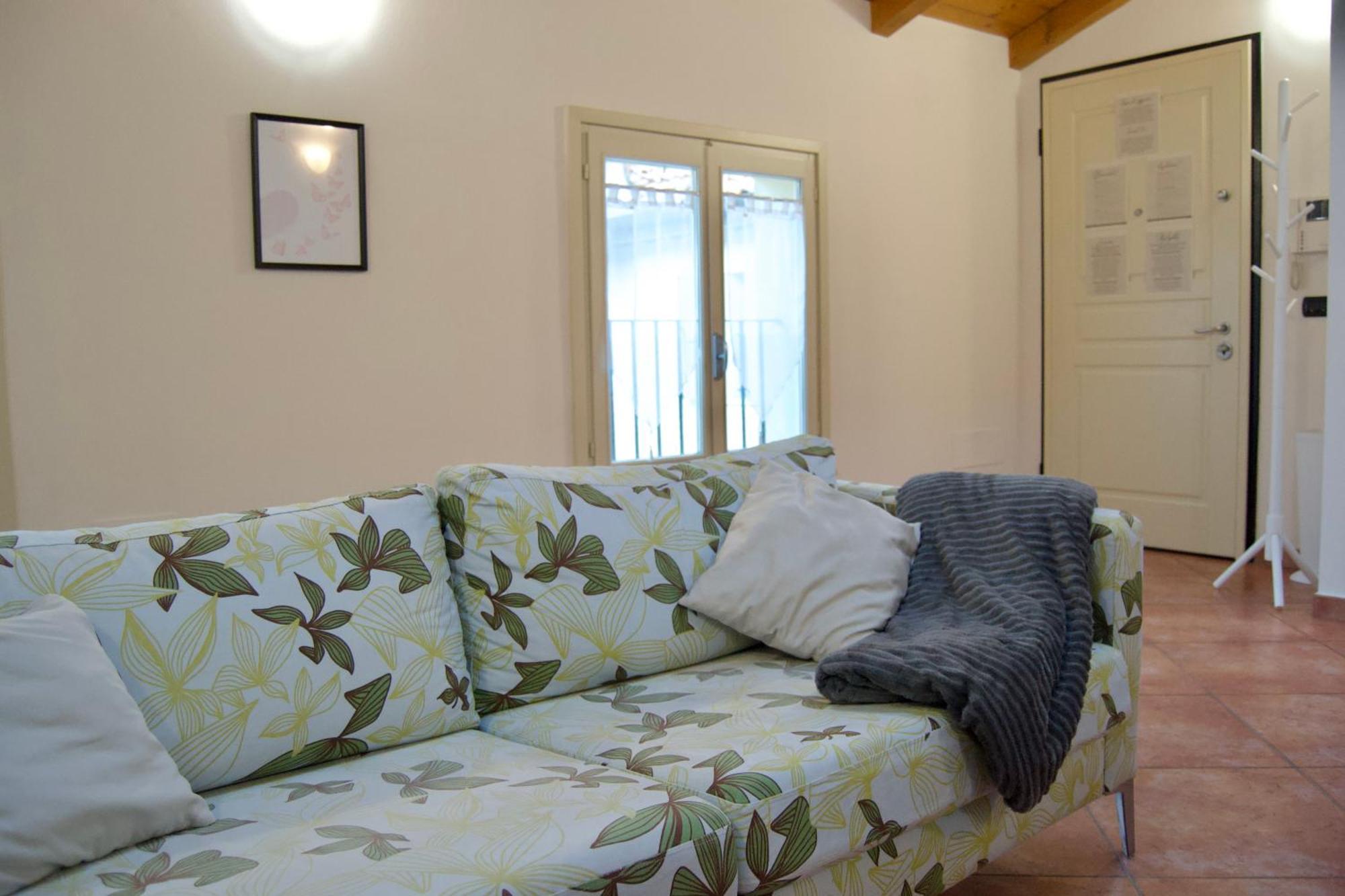 Casa Viola, Deliziosa Mansarda In Centro Storico Apartman Modena Kültér fotó